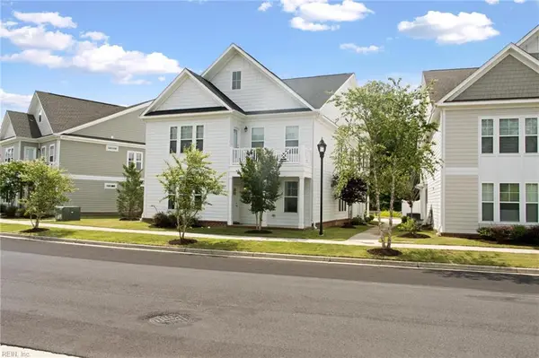 125 Mainsail Loop, Yorktown, VA 23693