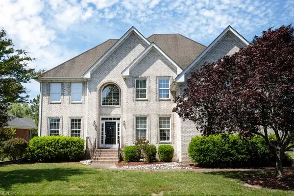 1332 Club House Drive, Chesapeake, VA 23322