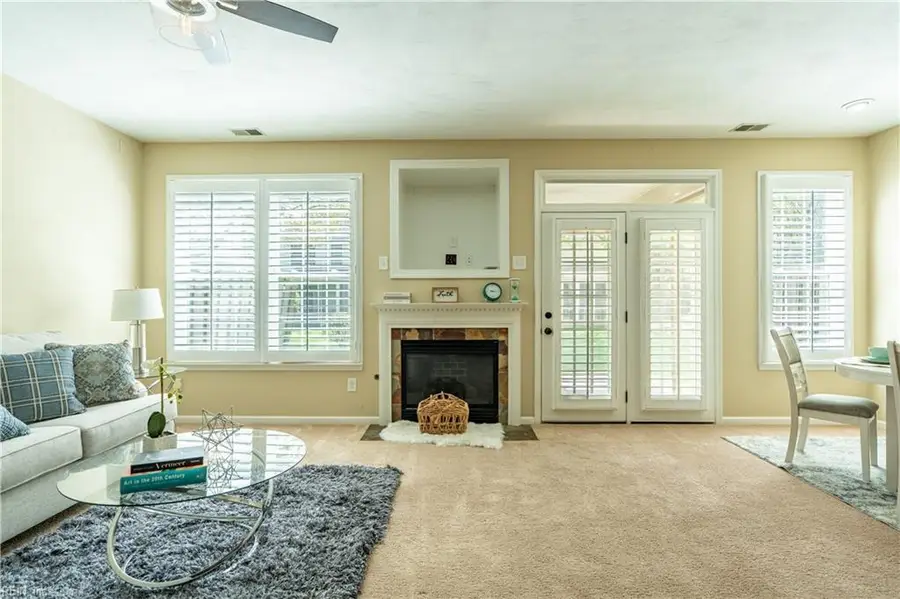 114 Bluff Terrace, Newport News, VA 23602 - #2