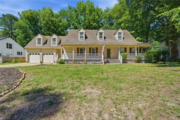 1113 Crystalwood Circle, Chesapeake, VA 23320