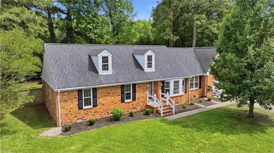 337 Woodbridge Drive, Chesapeake, VA 23322 - #3