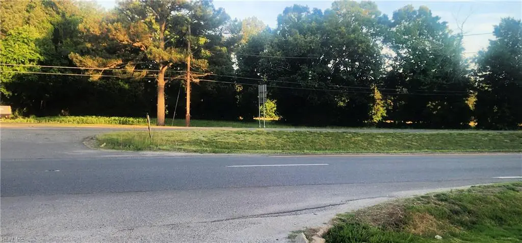 1.1+AC George Washington Memorial Highway, Gloucester, VA 23061 - #1