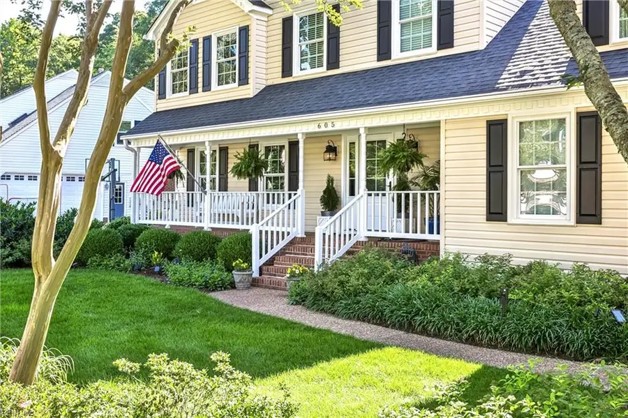 605 Lakeland Crescent, Yorktown, VA 23693 - #2
