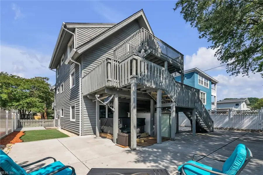 628 Surfside Avenue, Virginia Beach, VA 23451 - #3
