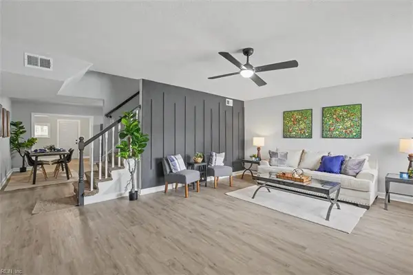 1020 Castle Court, Chesapeake, VA 23323