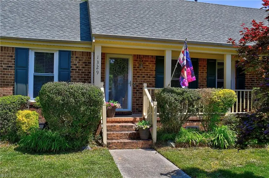 1329 Creekview Dr, Chesapeake, VA 23321 - #3