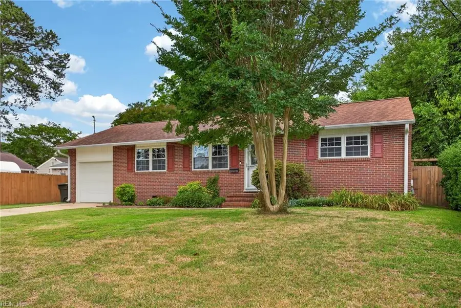703 New Bern Avenue, Hampton, VA 23669 - #2