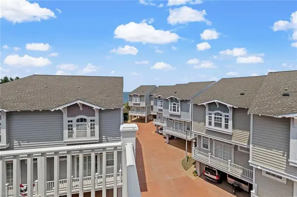 2080 E Ocean View Avenue #1B, Norfolk, VA 23503