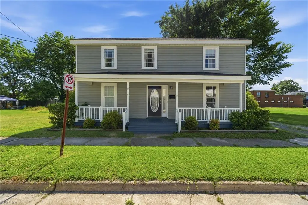 214 North St, Suffolk, VA 23434 - #1
