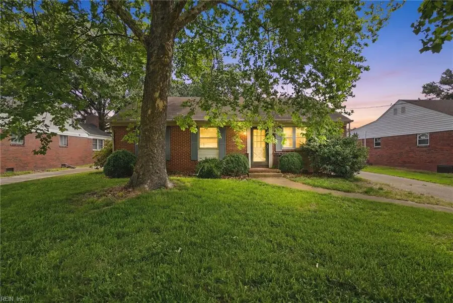 2213 Haywood Avenue, Chesapeake, VA 23324 - #2