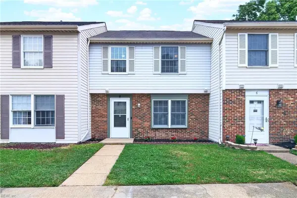 8 Lucinda Court, Hampton, VA 23666