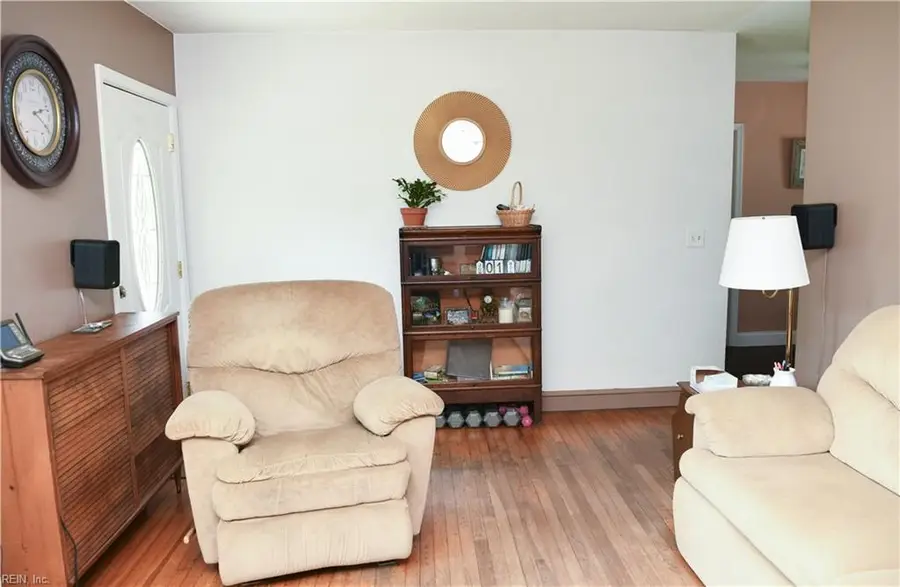 24129 Johnson Avenue, Windsor, VA 23487 - #3