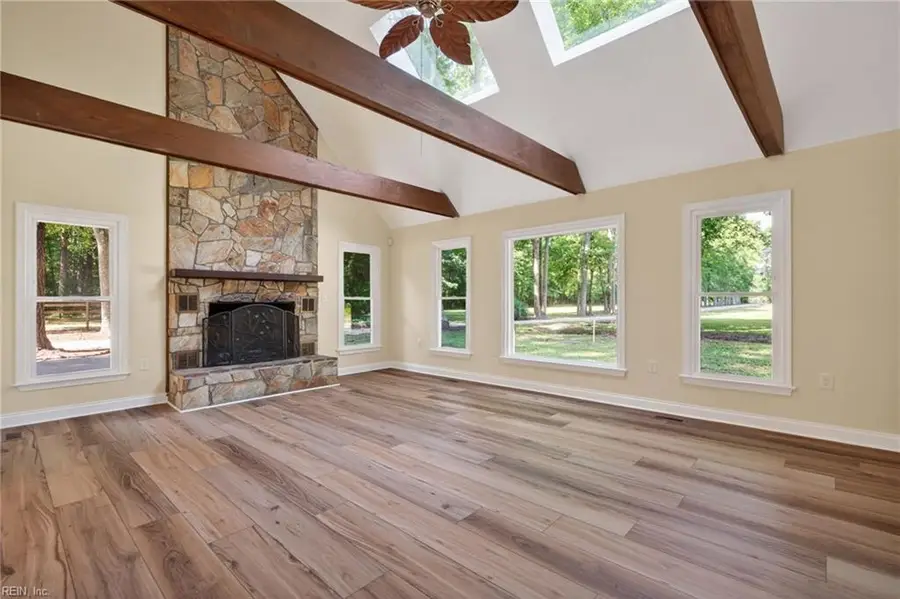 686 Princess Anne Road, Virginia Beach, VA 23457 - #2