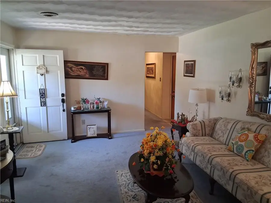 641 Table Rock Road, Virginia Beach, VA 23452 - #2