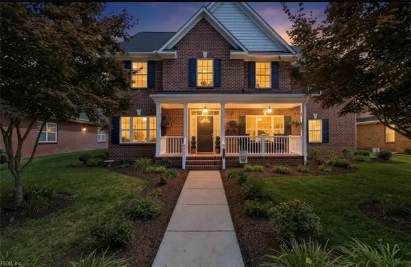 816 Poquoson Crossing, Chesapeake, VA 23320