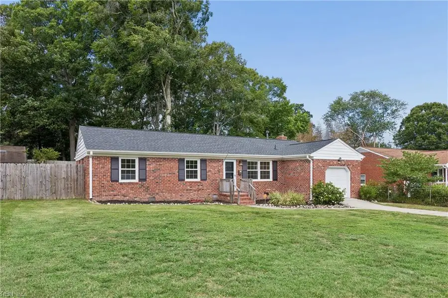 903 Sumter Drive, Newport News, VA 23608 - #2