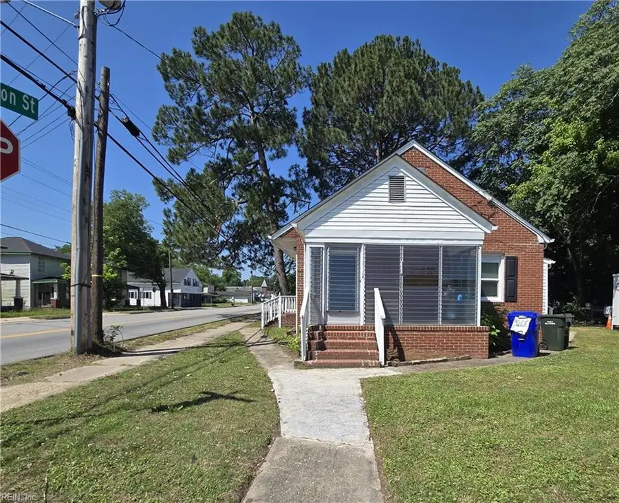 1908 E Washington Street, Suffolk, VA 23434 - #2