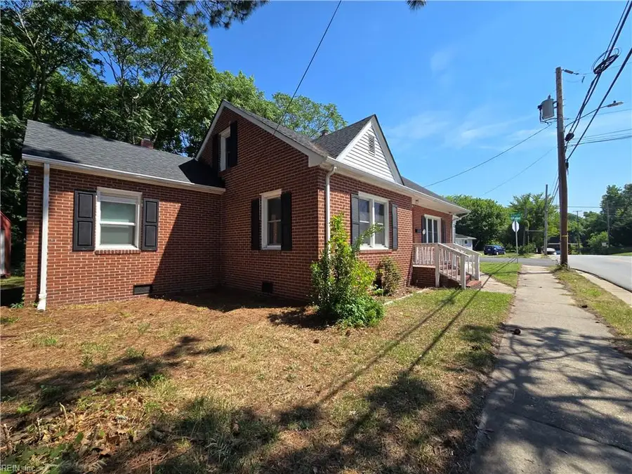 1908 E Washington Street, Suffolk, VA 23434 - #3
