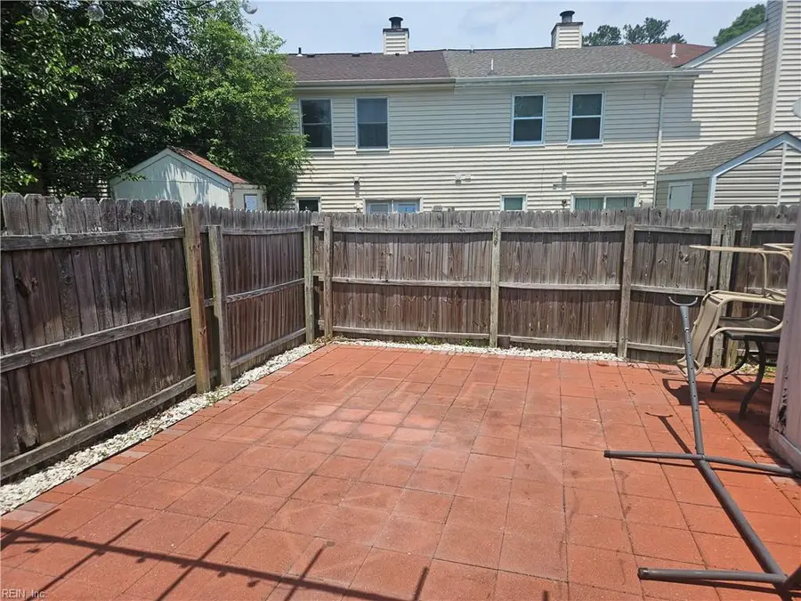 3202 Clover Road E, Chesapeake, VA 23321 - #3