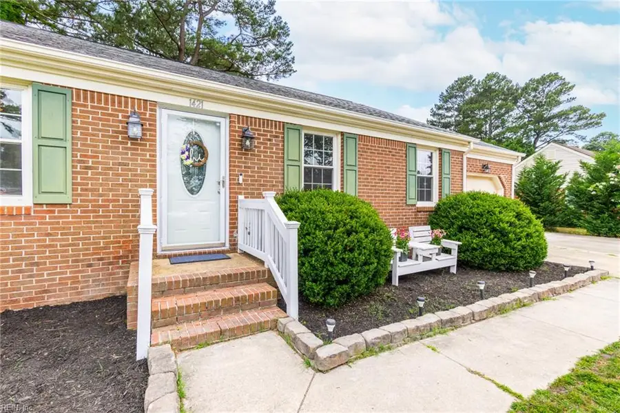 1421 Avon Road, Chesapeake, VA 23322 - #2