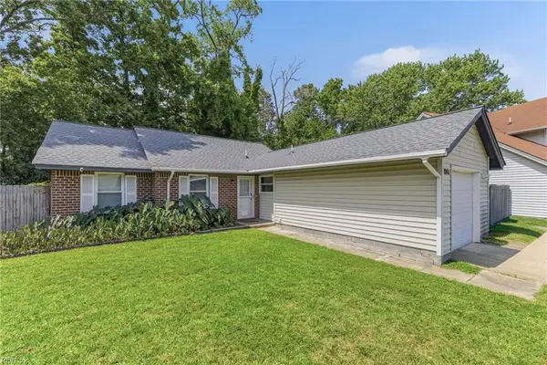 1061 Tall Oak Drive, Virginia Beach, VA 23462