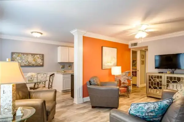 909 Pacific Avenue #A, Virginia Beach, VA 23451