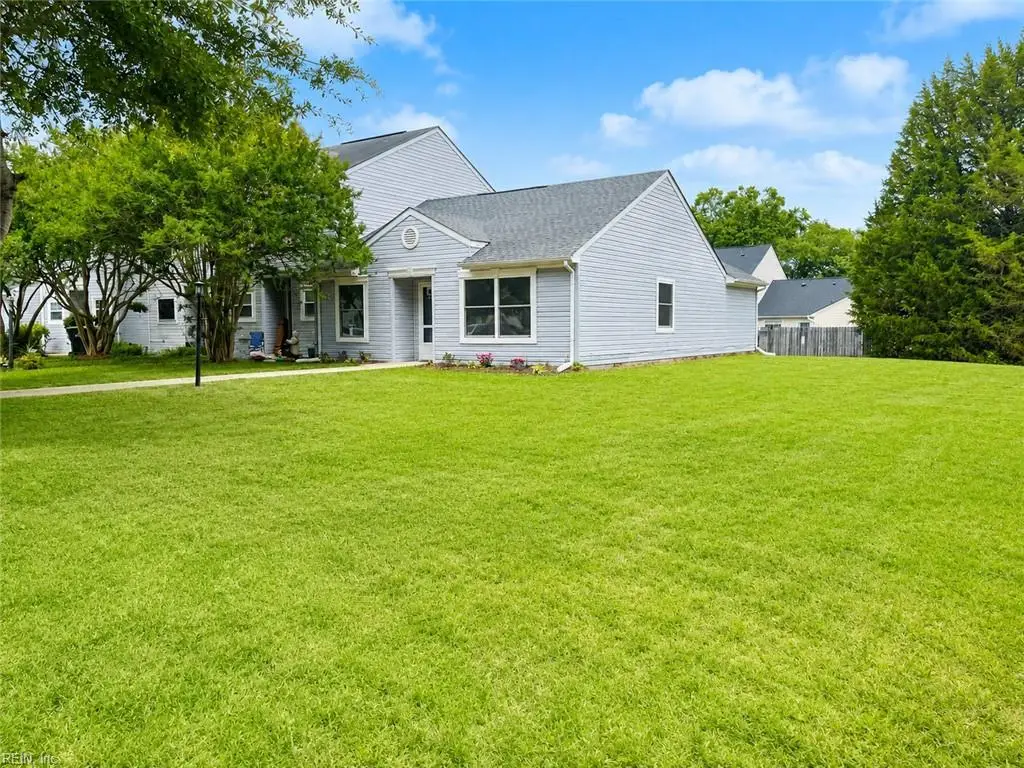 2118 King James Ct, Carrollton, VA 23314 - #1