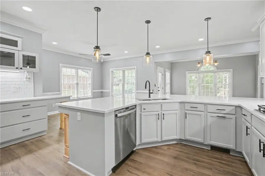 520 Youngstown Court, Chesapeake, VA 23322 - #2