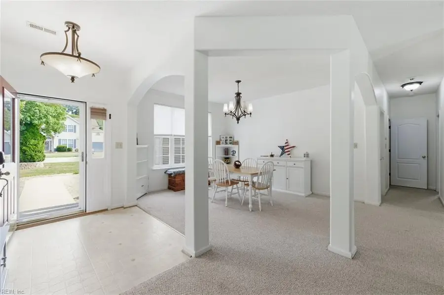 204 Joshua Circle, Smithfield, VA 23430 - #3