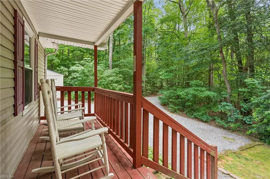 3809 Stream Dr, Gloucester, VA 23061 - #3