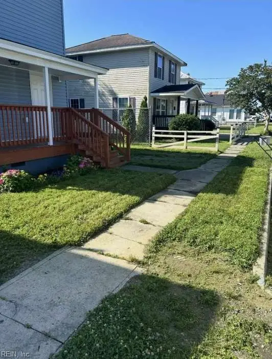 206 Oak Street, Suffolk, VA 23434