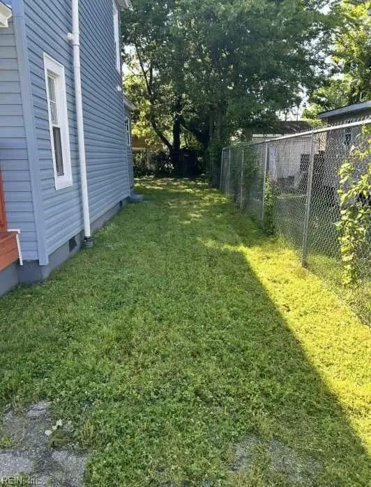 206 Oak Street, Suffolk, VA 23434 - #2