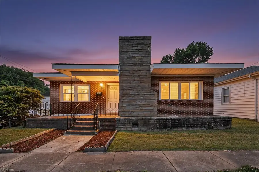 2316 Effingham Street, Portsmouth, VA 23704 - #2