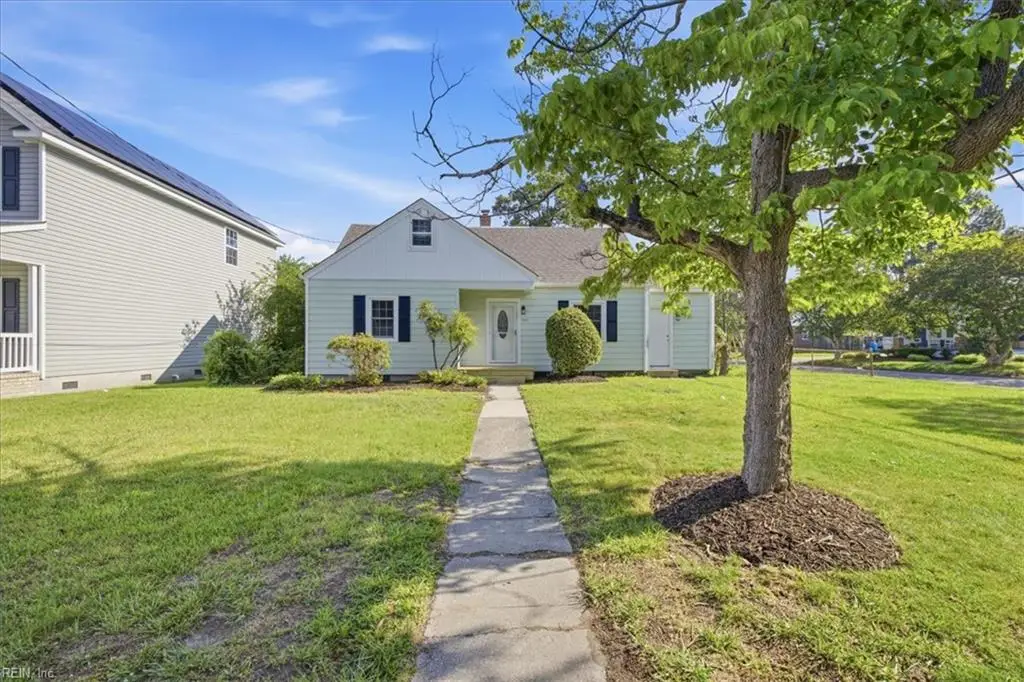542 Hyde Park Road, Norfolk, VA 23503 - #1