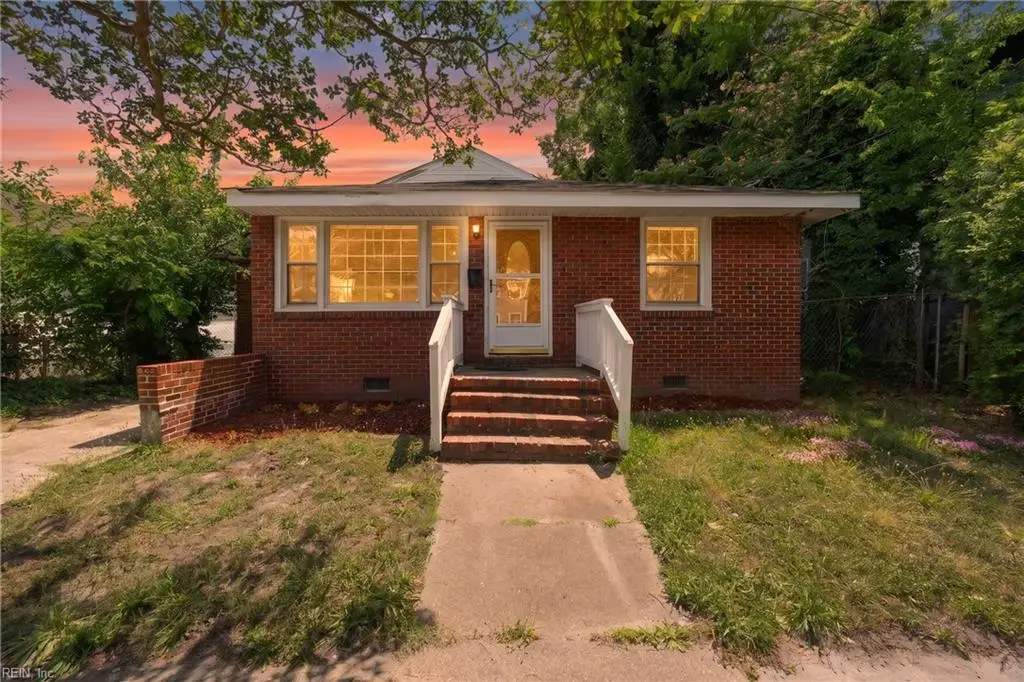 405 W 27th Street, Norfolk, VA 23517 - #1