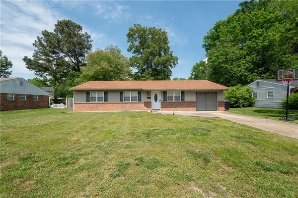 3340 Lakecrest Road, Virginia Beach, VA 23452