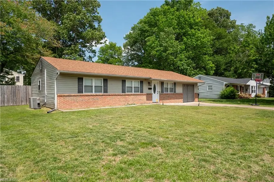3340 Lakecrest Road, Virginia Beach, VA 23452 - #2