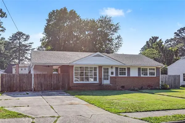 129 Lynnhaven Drive, Hampton, VA 23666