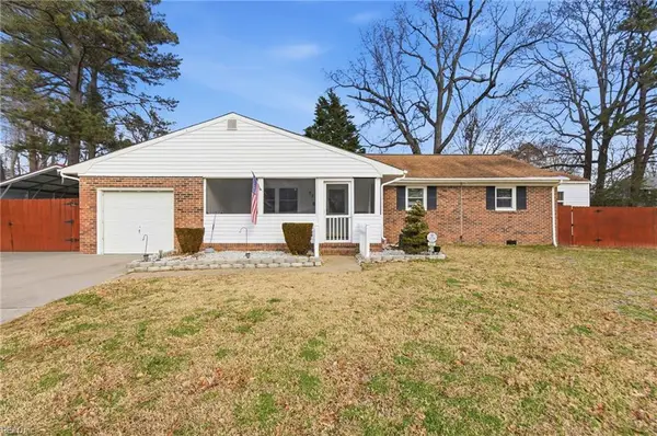 221 Hahn Place, Newport News, VA 23602
