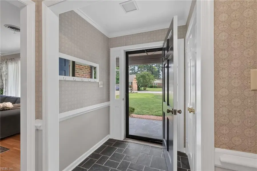 507 Windemere Road, Newport News, VA 23602 - #2