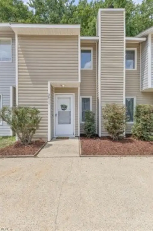3611 Radford Circle, Chesapeake, VA 23321 - #1
