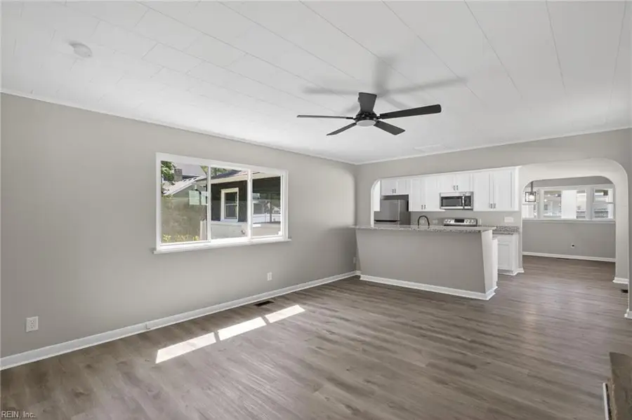 1073 Scenic Boulevard, Chesapeake, VA 23322 - #3