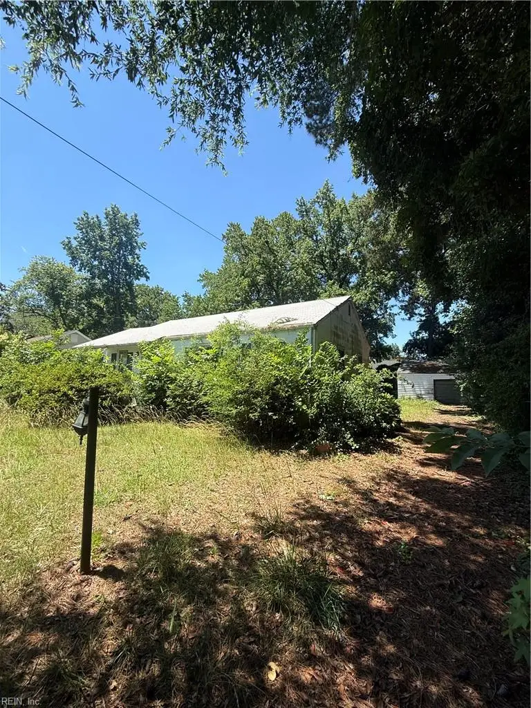 511 Brightwood Avenue, Hampton, VA 23661 - #2
