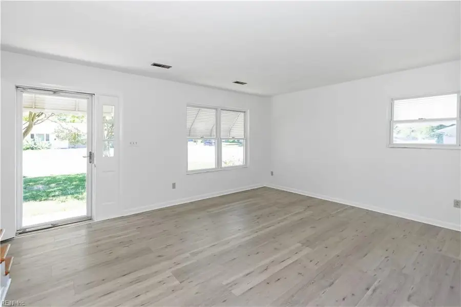 801 Lemaster Avenue, Hampton, VA 23669 - #3