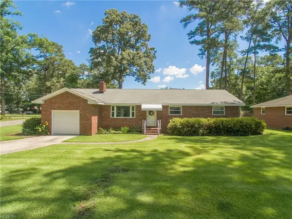 800 Pinecrest Road, Virginia Beach, VA 23464