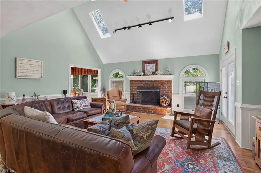 1006 Seville Drive, Chesapeake, VA 23322 - #3