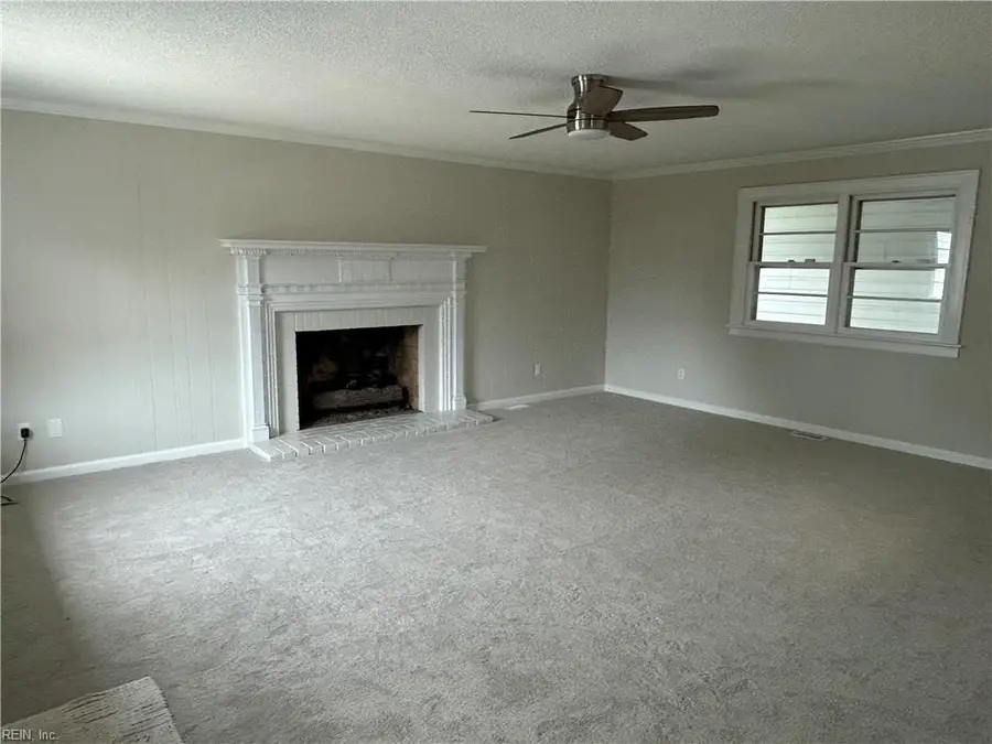 409 Concord Road, Portsmouth, VA 23701 - #2