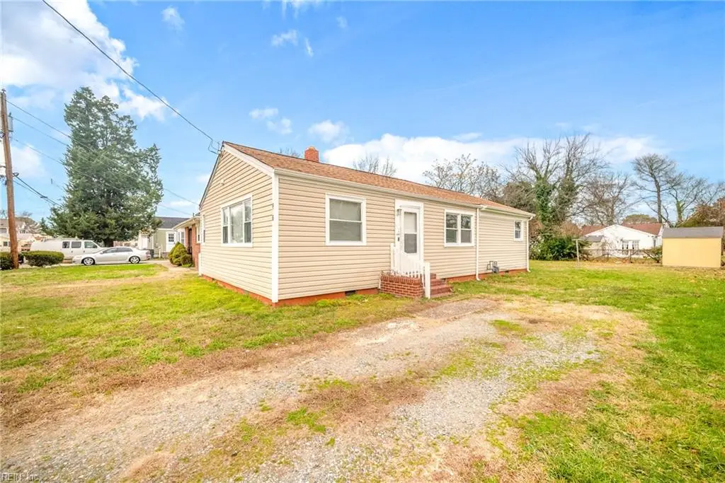 616 Downing Street, Hampton, VA 23661 - #1