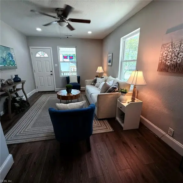 1715 Richmond Ave Avenue, Portsmouth, VA 23704