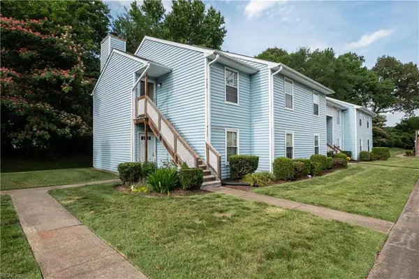 4134 Thalia Station Circle, Virginia Beach, VA 23452